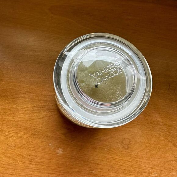 American Home by Yankee Candle used “Time for Tea” hard to find discontinued sce - Picture 5 of 7